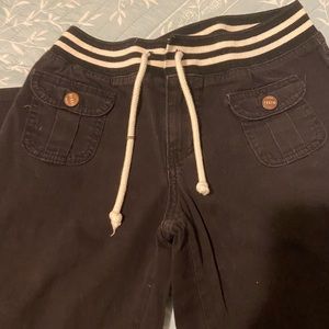 WOMEN’S CAPRIS COTTON STRETCH CAPRIS